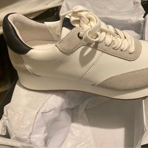 COPY - Banana Republic Sneakers